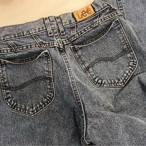 vintage high rise lee’s mom jeans